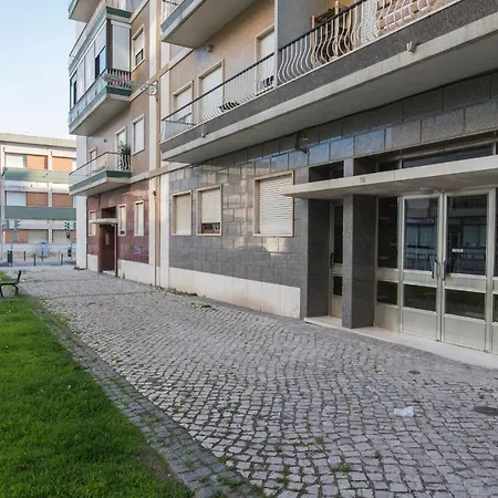 2 Bedroom Belem Wonder By Lovelystay * Лиссабон