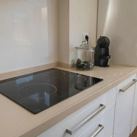 아파트 Belem 2Br With Balcony & City Views By Lovelystay *