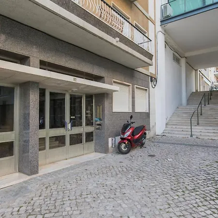Belem 2Br With Balcony & City Views By Lovelystay 리스본