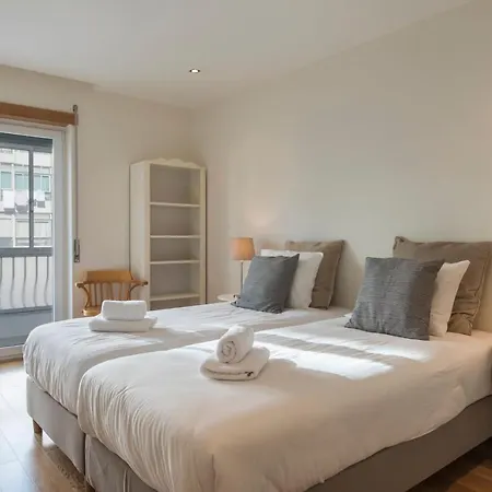Belem 2Br With Balcony & City Views By Lovelystay 리스본