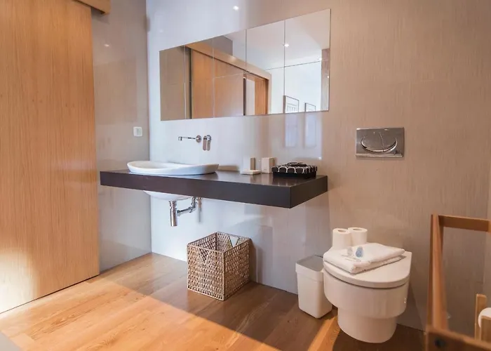 2 Bedroom Belem Wonder By Lovelystay Lisboa