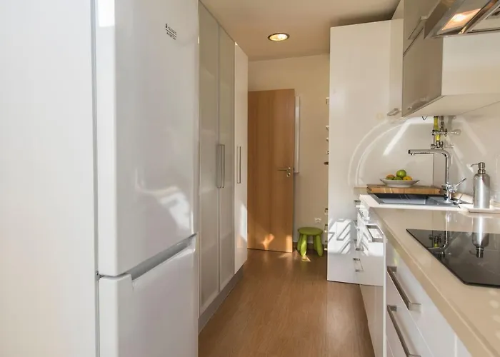 2 Bedroom Belem Wonder By Lovelystay Lisboa